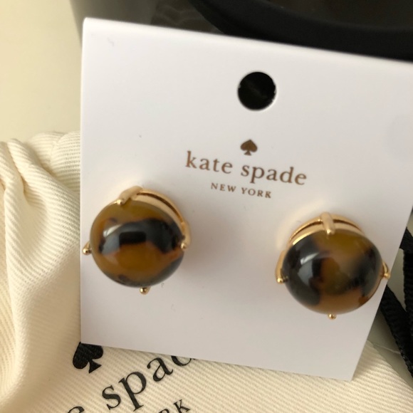 🎀Kate Spade Large Tortoise Gumdrop Stud Earrings - Picture 2 of 8